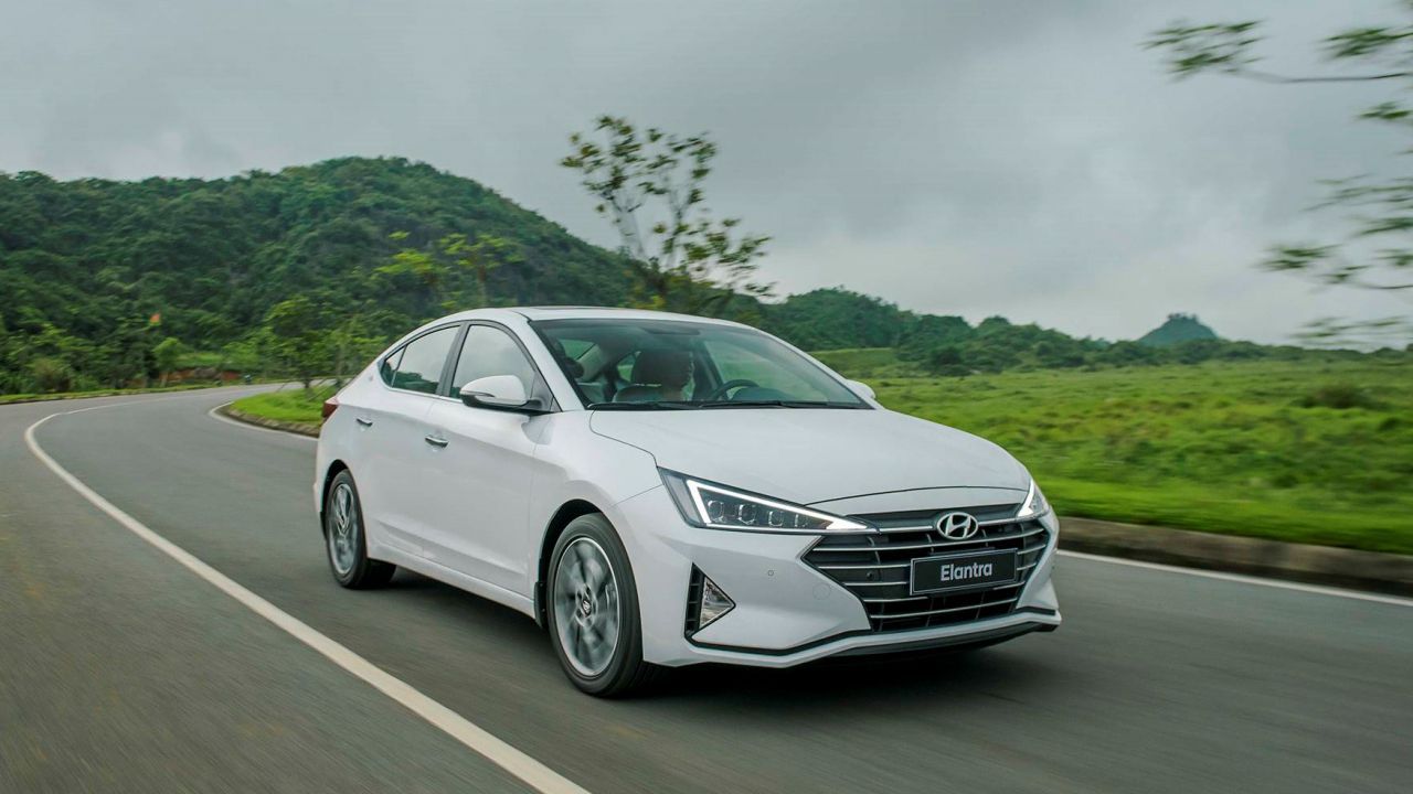 Đánh giá sơ bộ xe Hyundai Elantra